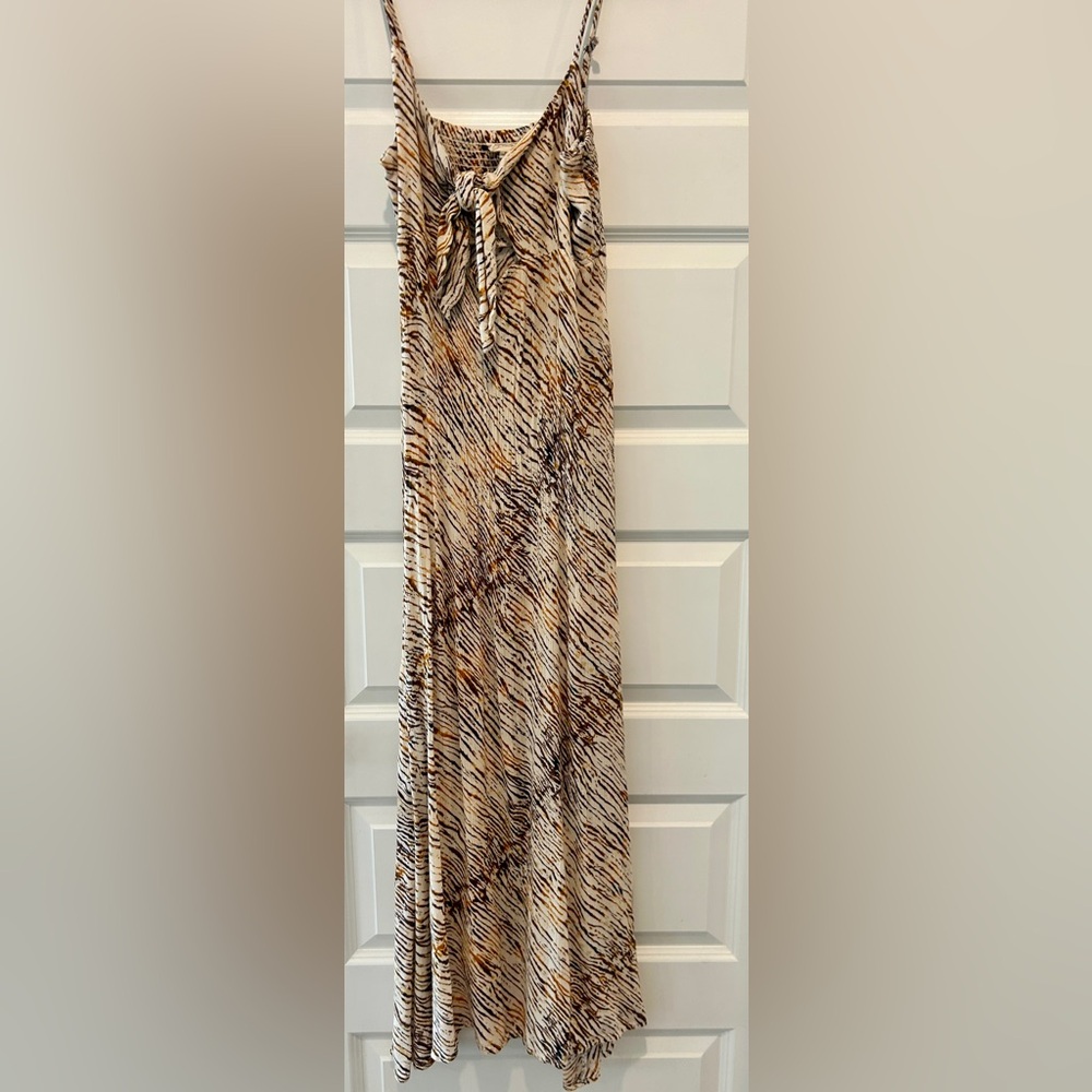 Elan cut out tie front cover-up sundress, maxi, neutral Sahara medium - Picture 11 of 13